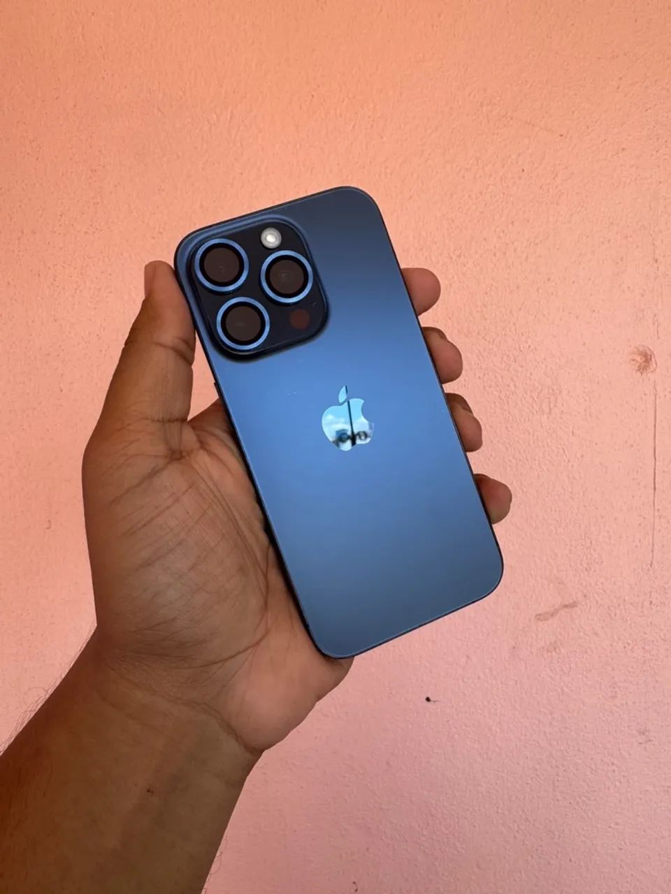 iPhone 15 Pro  - Foto 2