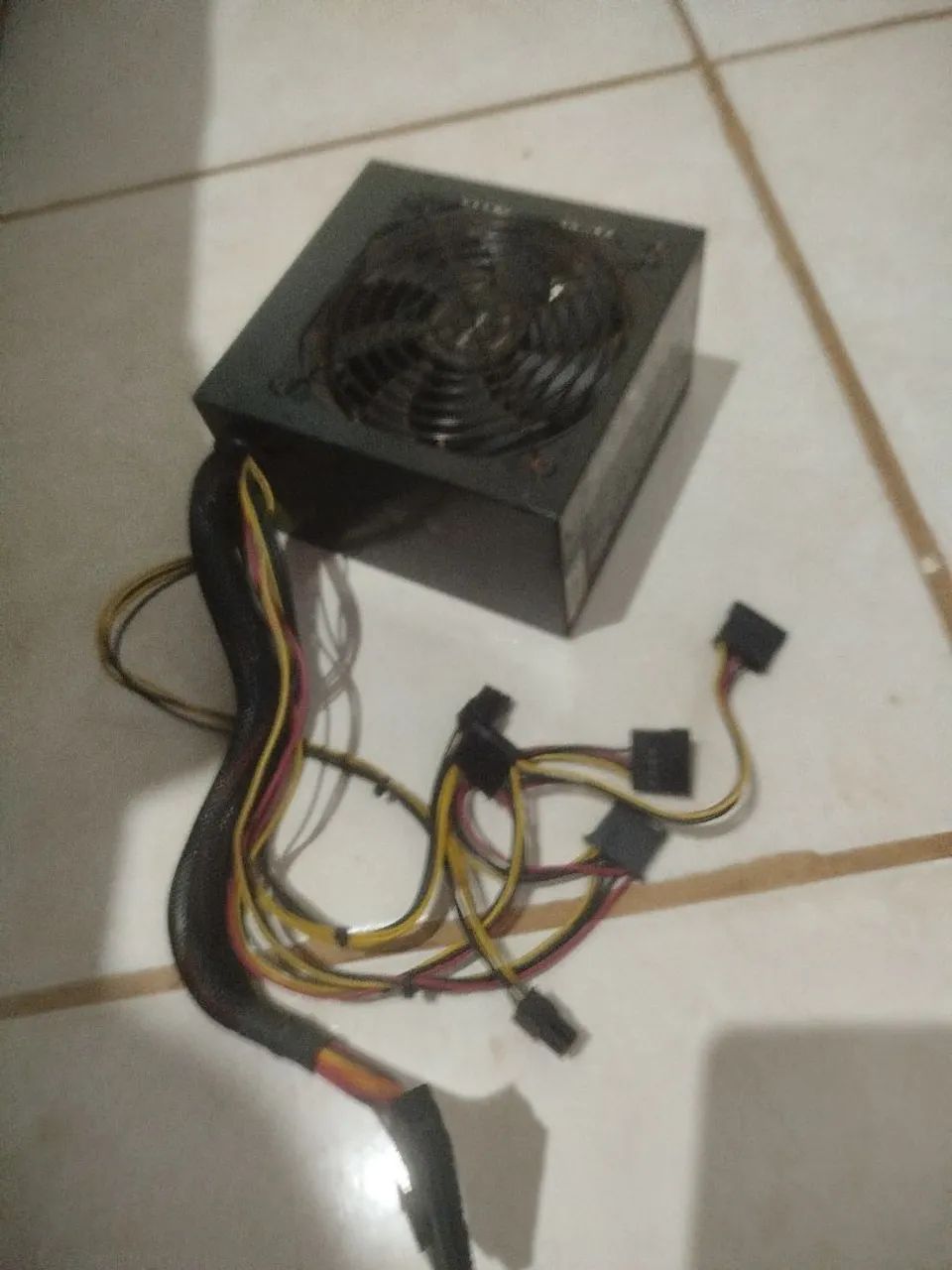 Fonte pc 500 w semi nova  - Foto 2