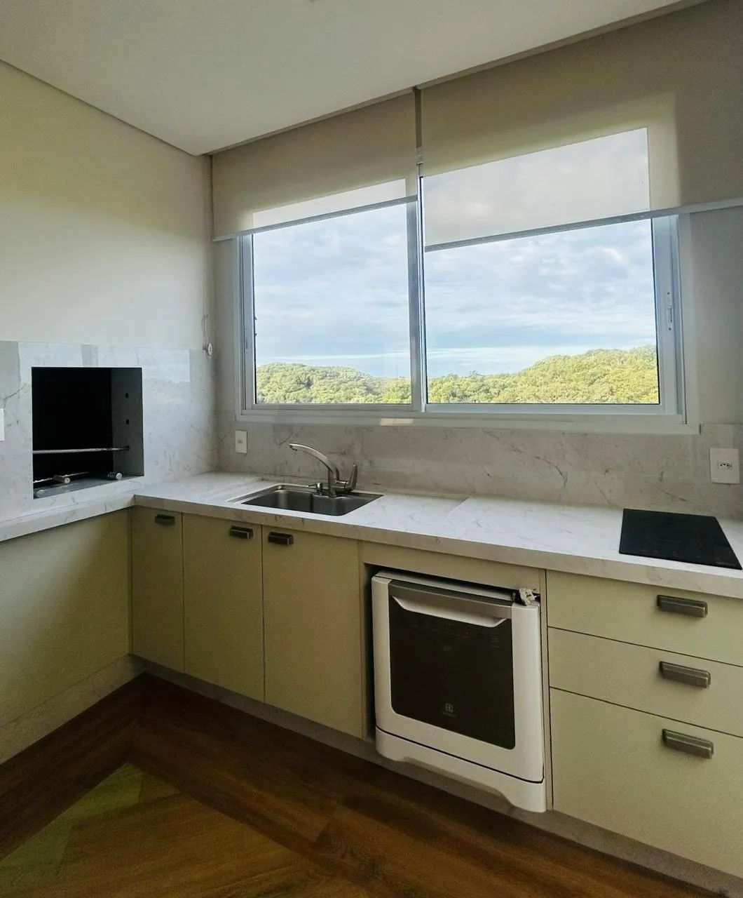 Apartamento com 2 suites vista mar no Rio Tavares - Foto 4