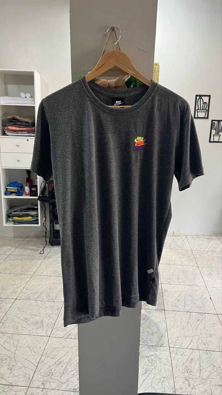 Camisa gola O masculino 