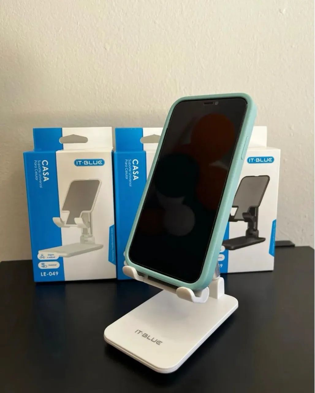 Suporte universal para celular