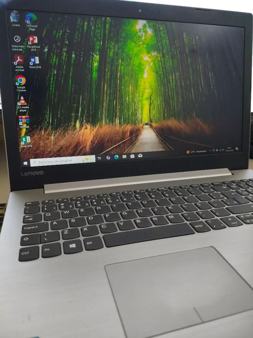 NOTBOOK LENOVO