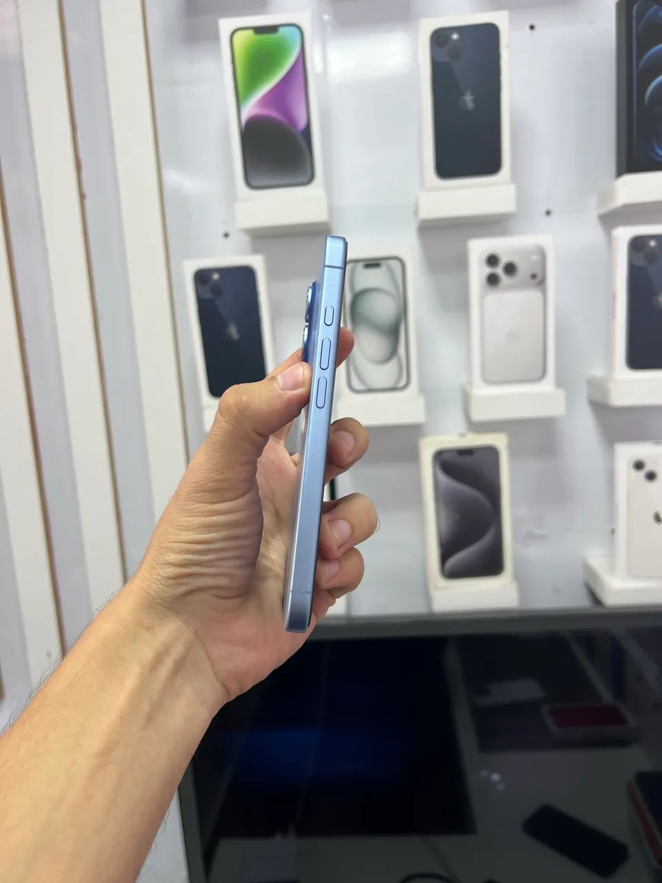 IPhone 16 - 128GB (azul) - Foto 3