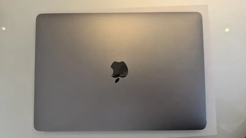 MacBook Pro M2 2022 13
