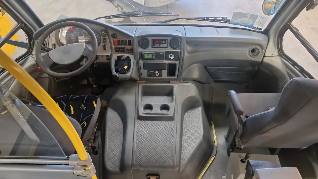 Microônibus volare V8 2013 - Foto 4