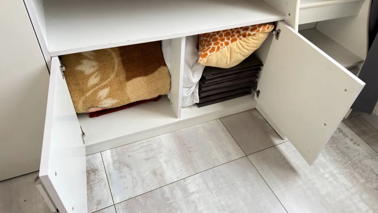 Cama a venda