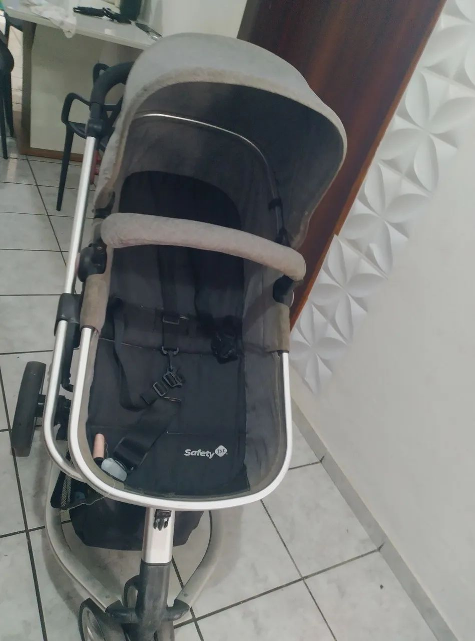 Carrinho de bebê safety