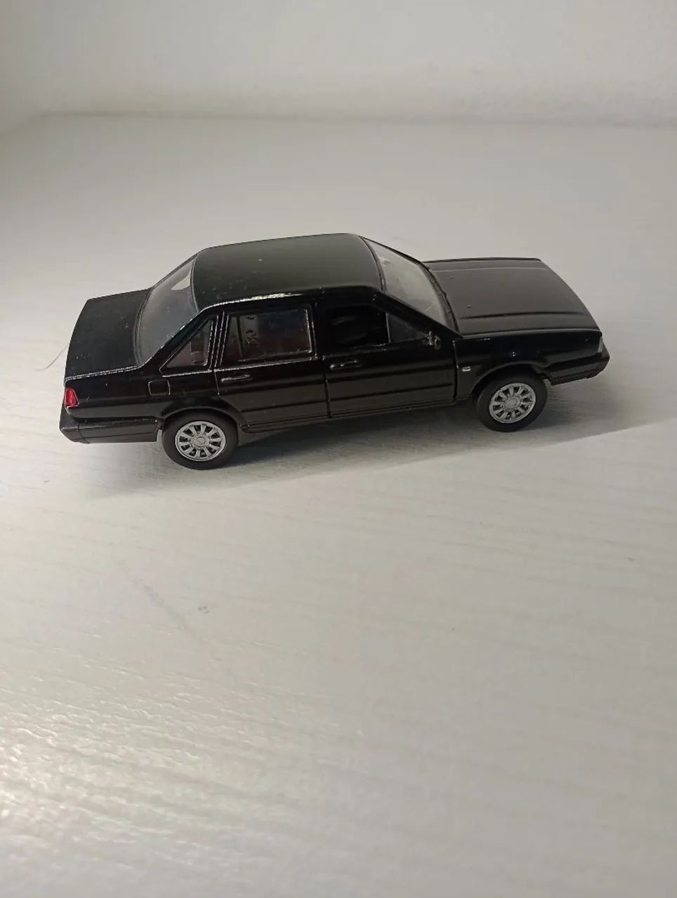 Carrinho colecionável Santana 