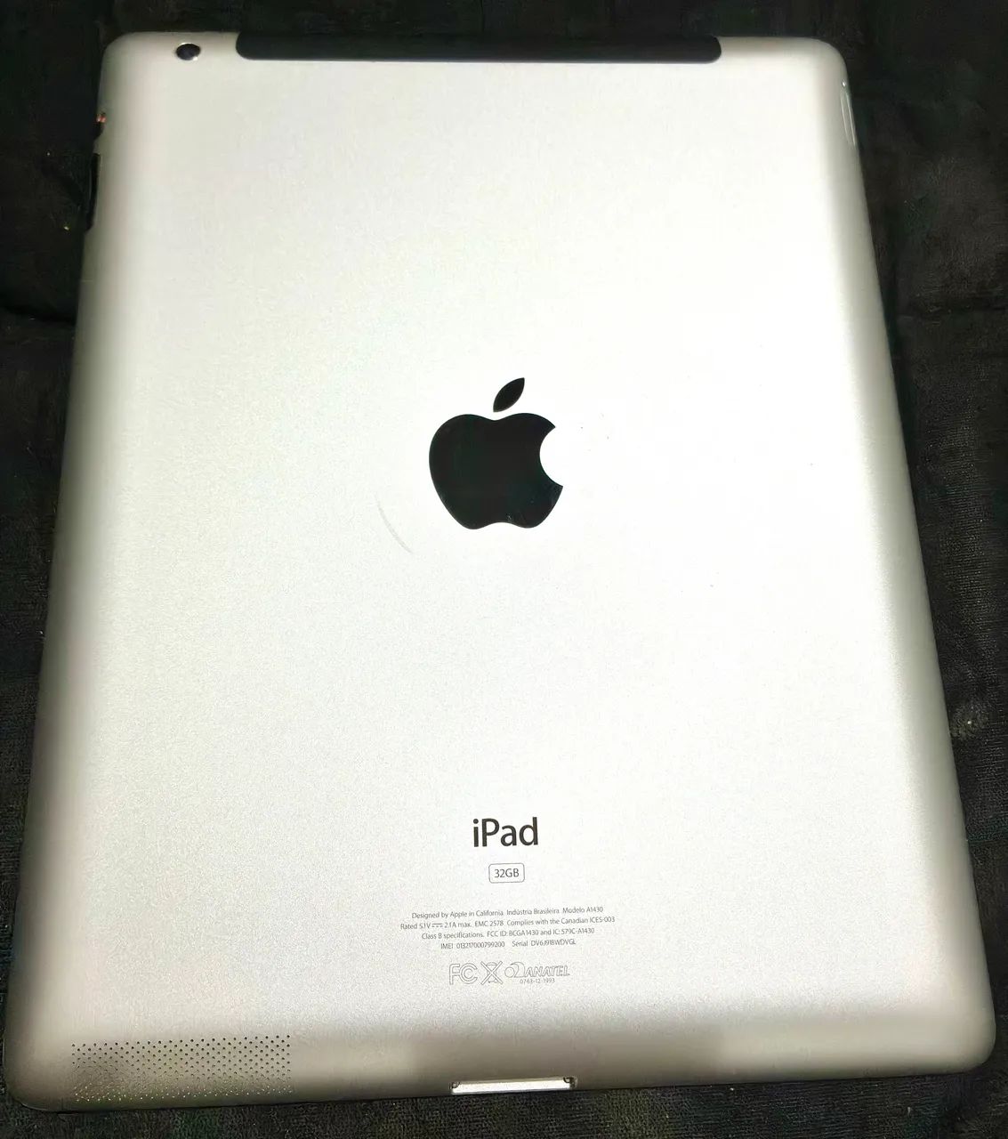 iPad 3a geração 32GB Cellular + Wi-Fi468269755762616323