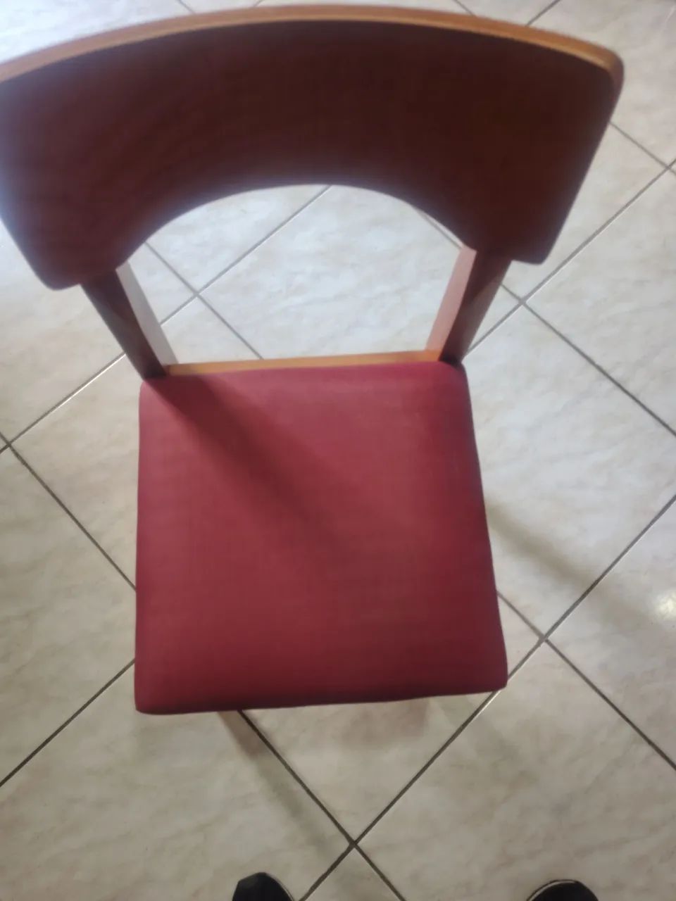 Vendo Mesas e Cadeiras Estofadas - Excelente Estado! - Foto 2