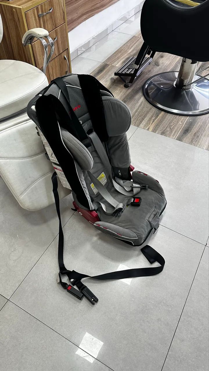 Cadeirinha infantil diono 