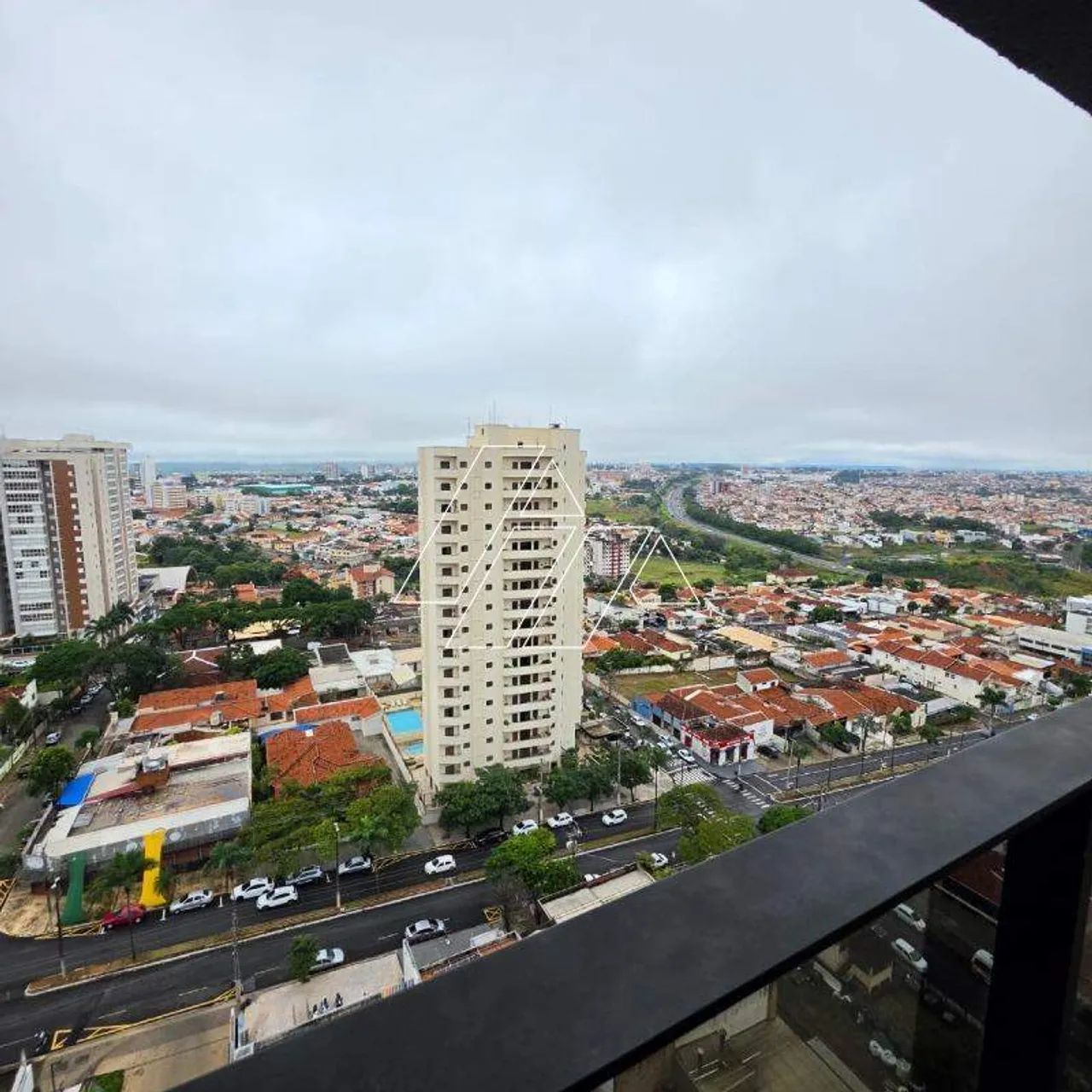 Apartamento para Locação com 3 Suítes no Edifício SAVI em Marília/SP - Foto 2