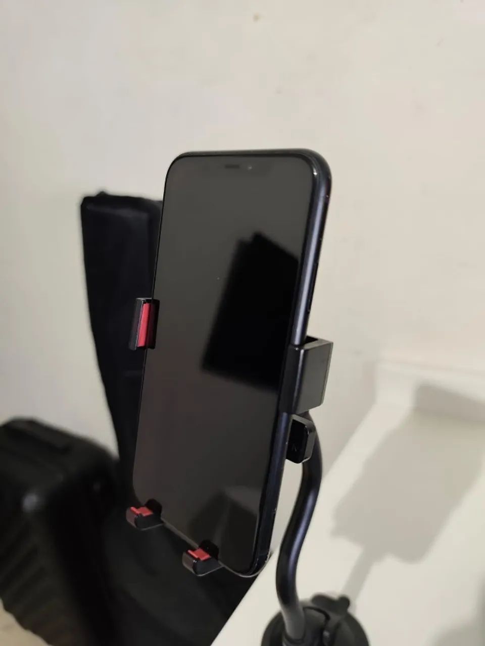iPhone XR 64GB - Original | Funcionando Perfeitamente | 76% Bateria - Foto 2