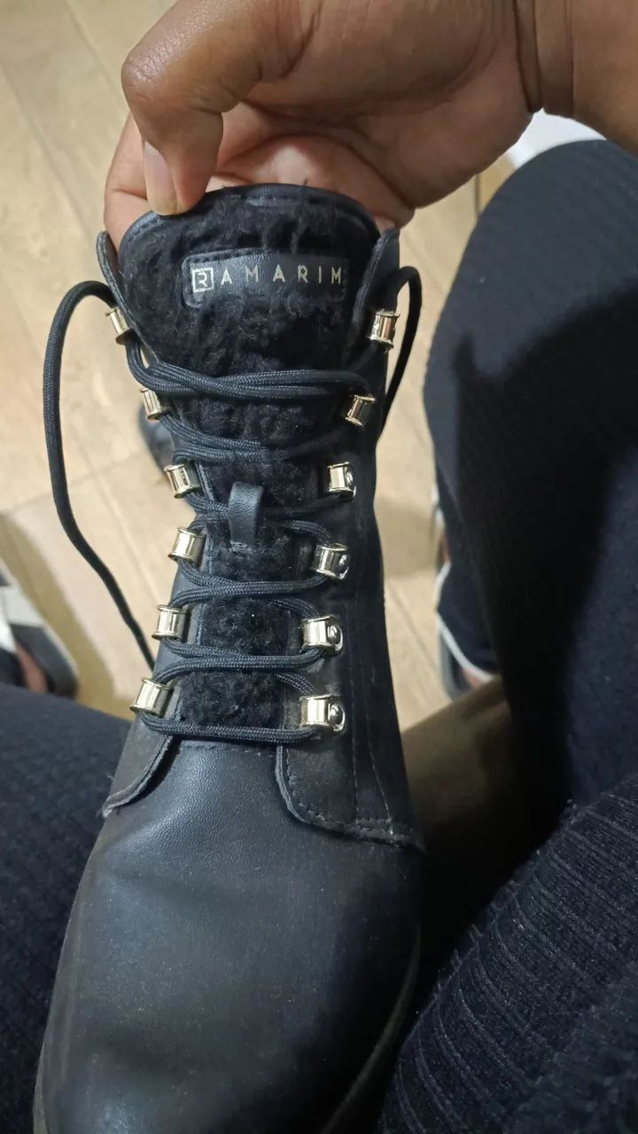 Bota tamanho 37 couro - Foto 3