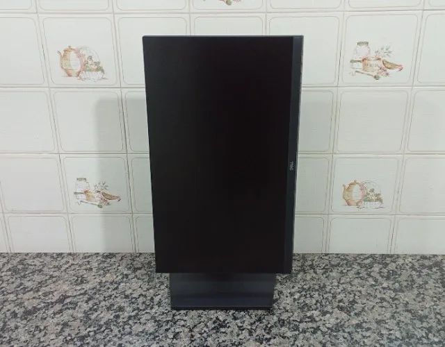 Monitor Dell - HDMI e Display Port - Base Giratório - Foto 2