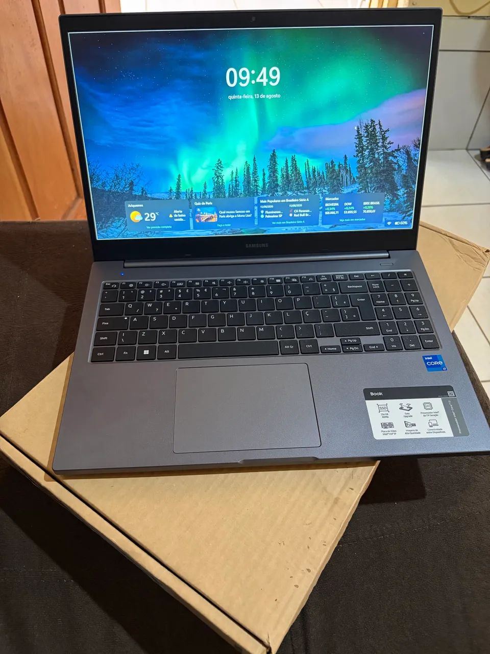 ? Computador Completo à Venda - Ótimo Estado e Pronto para Usar!