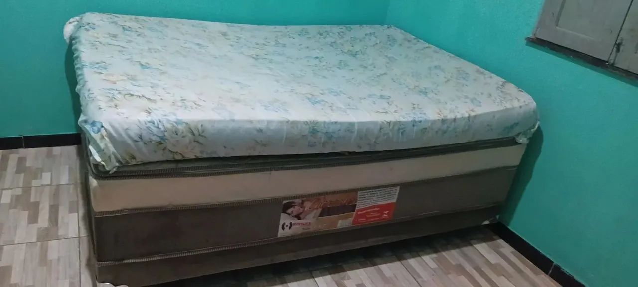 Cama de casal + colchão