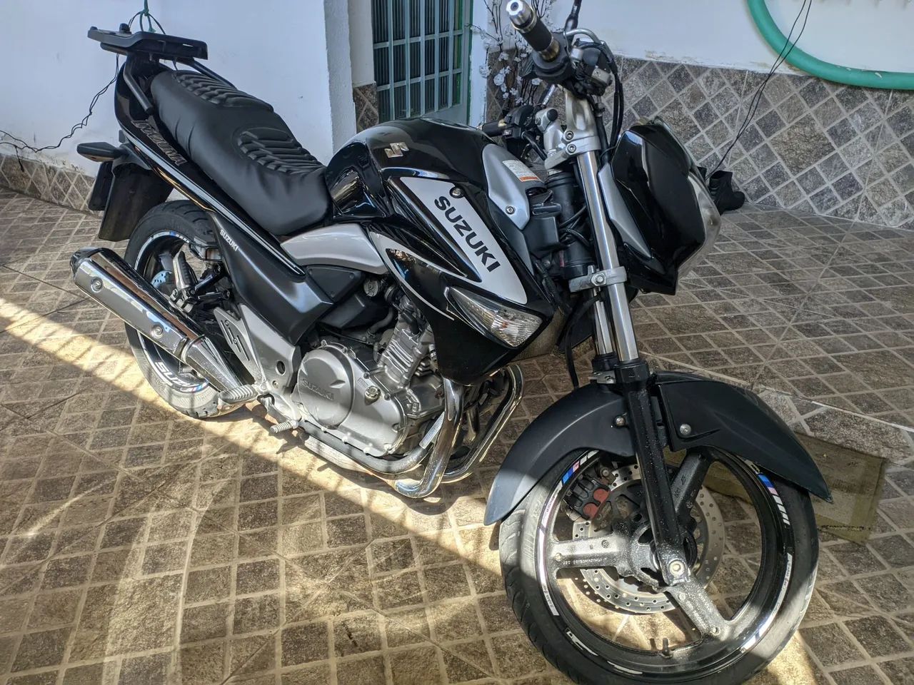 Suzuki  - Foto 4
