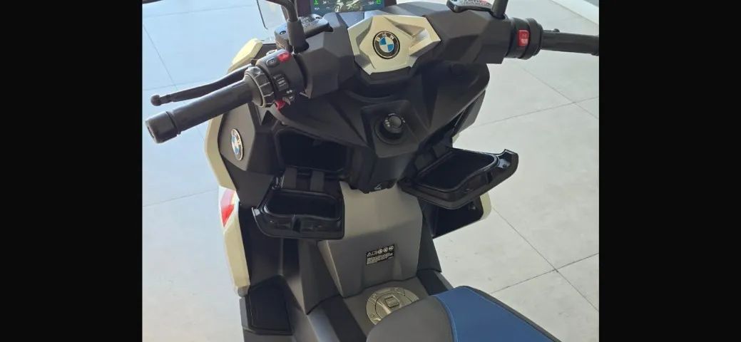 BMW C400X SPORT - Foto 5