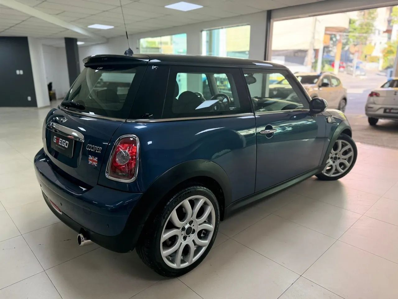 Mini Cooper 1.6 Mec. 2010 - Foto 2