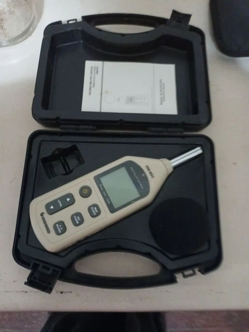 Decibelímetro Digital Highmed HM-851 com Maleta e Acessórios