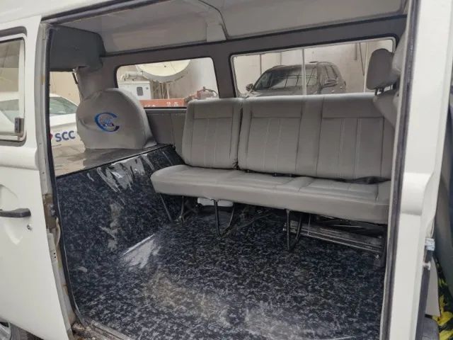 Volkswagen Kombi Kombi Standard/ Luxo/ Série Prata 1998