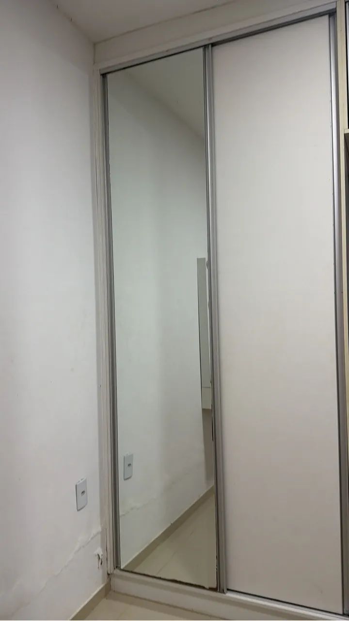 Guarda roupa com painel  - Foto 2