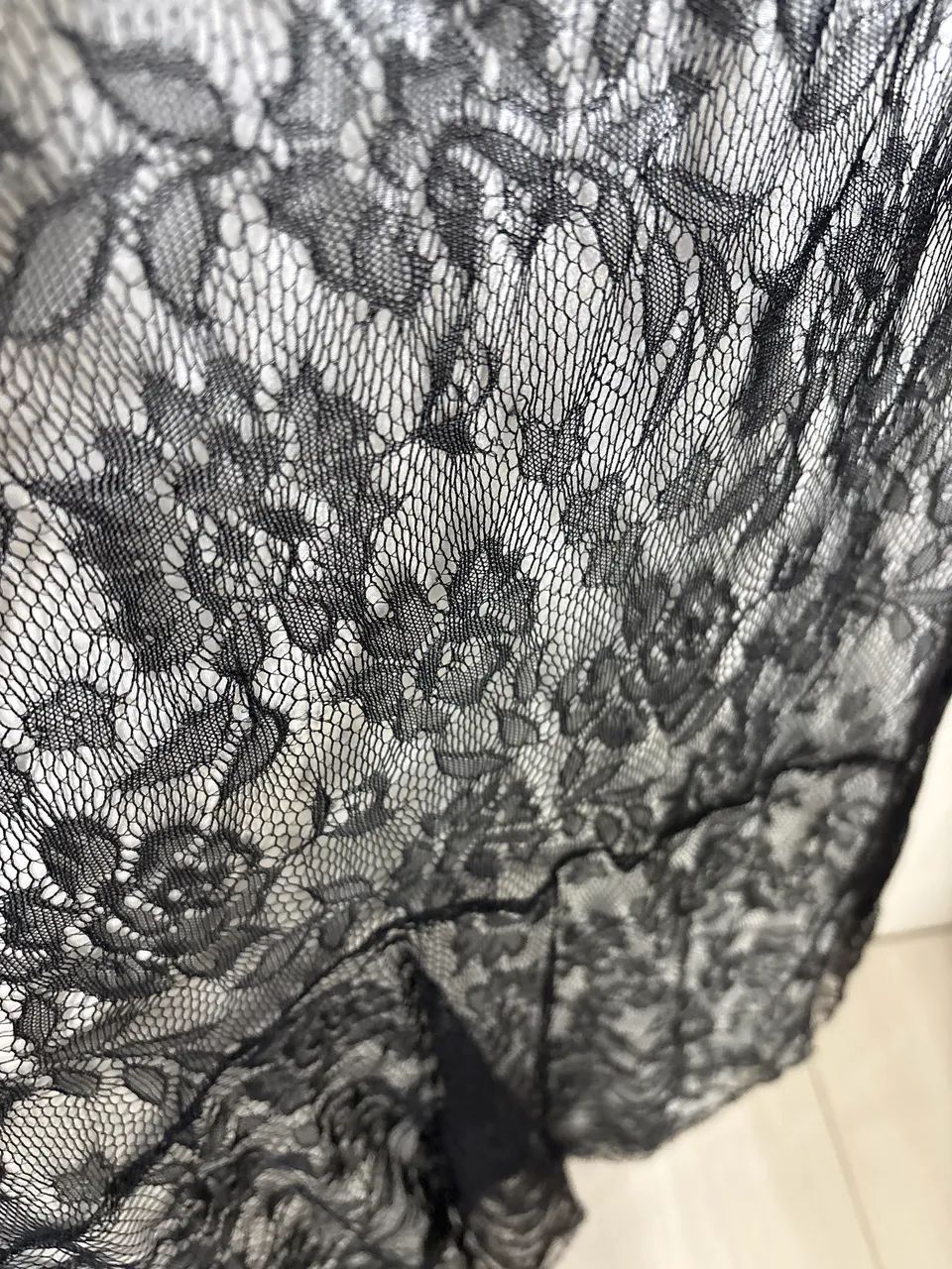 Vestido de festa com renda
