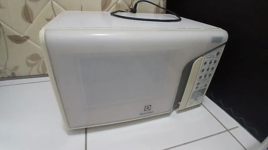 Microondas Electrolux 35L