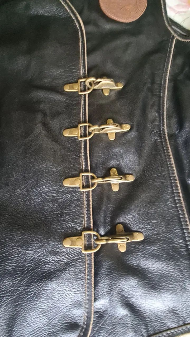 Colete de couro rústico,  moto Custom, modelo Harley Davidson, novíssimo.  - Foto 2