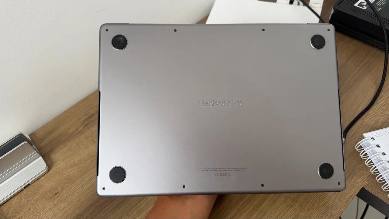 MacBook Pro M1 Pro 14 - Foto 3