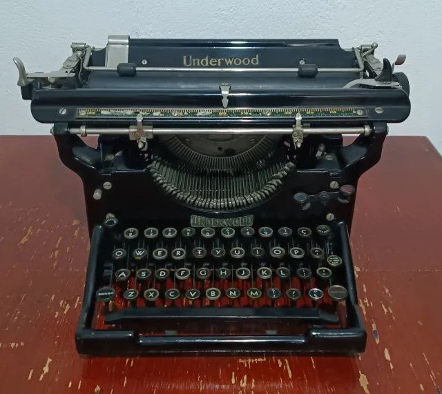 Máquina de escrever Underwood N3 (1920)