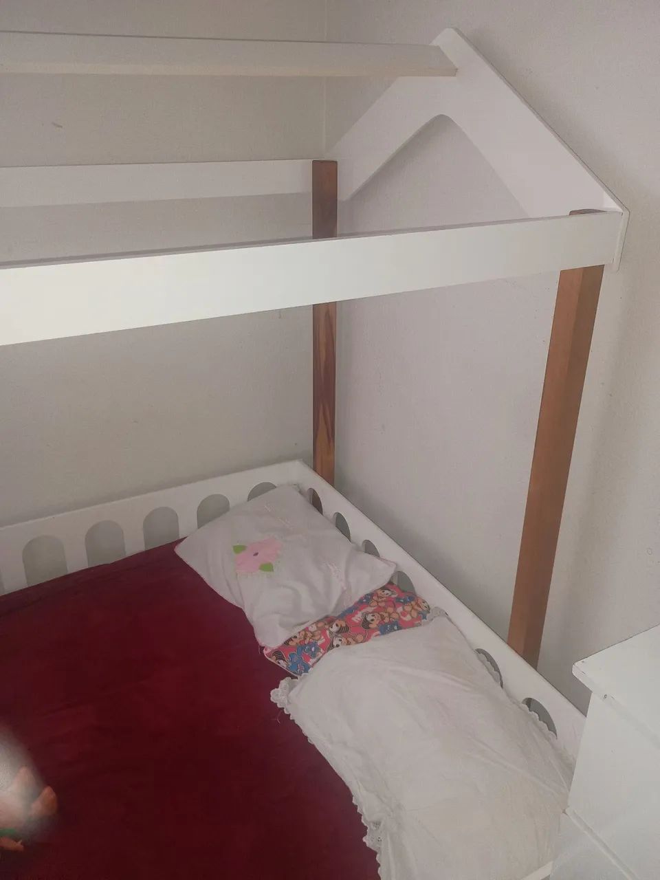 VENDO CAMA CASAL MONTESSORIANA CASA