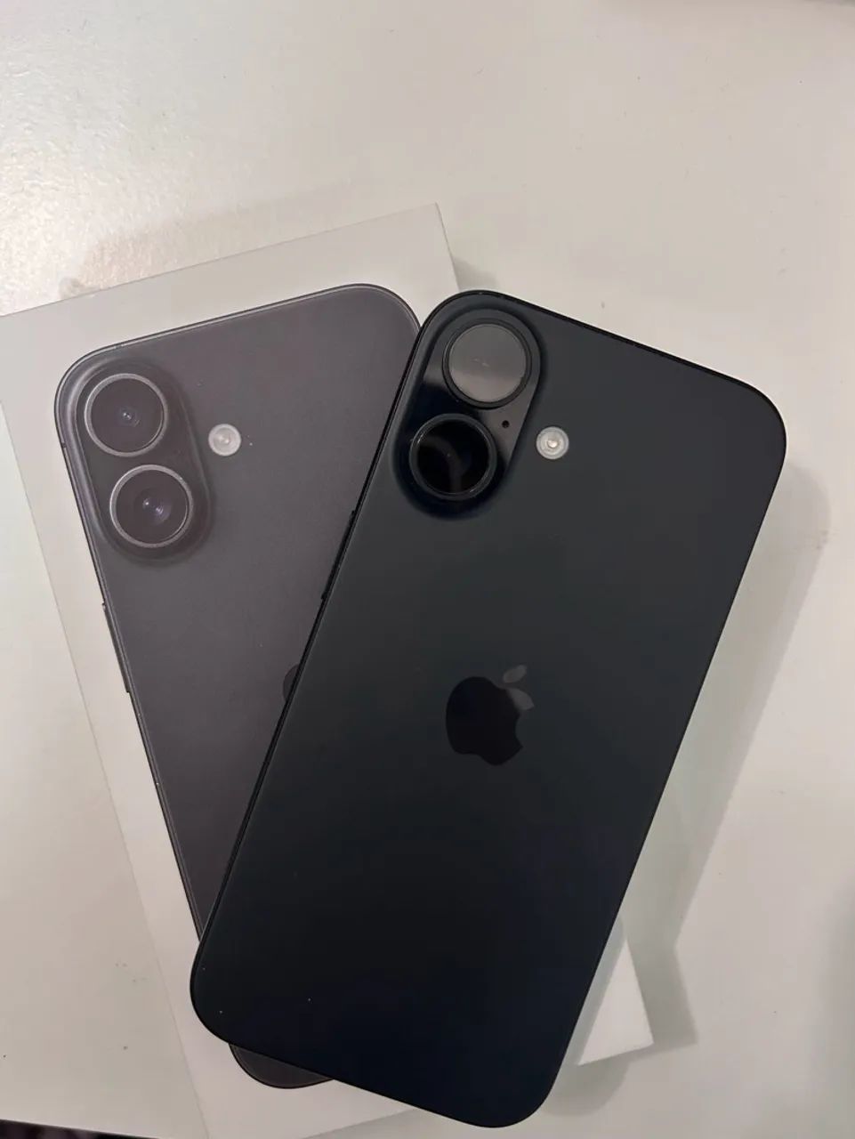 iPhone 16 - 128GB - Preto