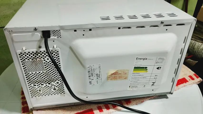 Micro Ondas Eletrolux Modelo MEF 41 Branco 31 Litros 127V / 12 Receitas Pré-Programadas - Foto 4