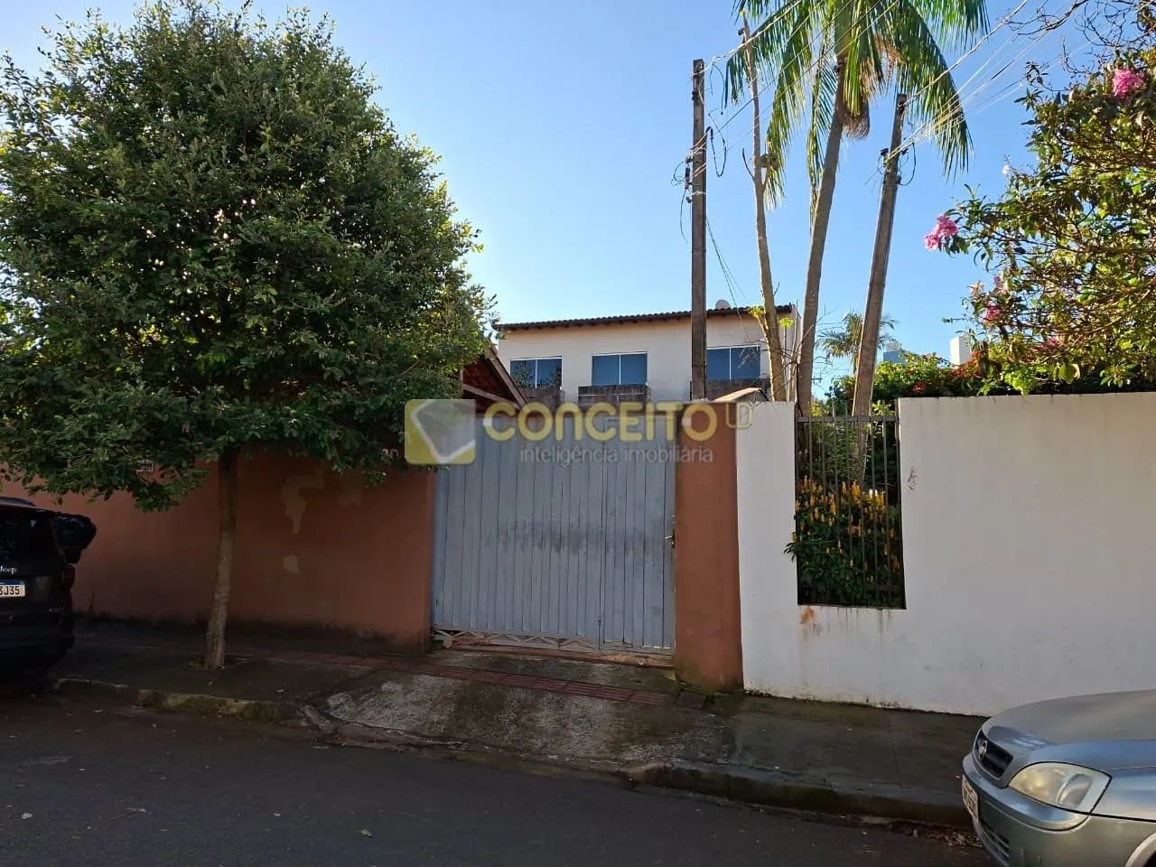 SOBRADO À VENDA NO JARDIM CLÁUDIA