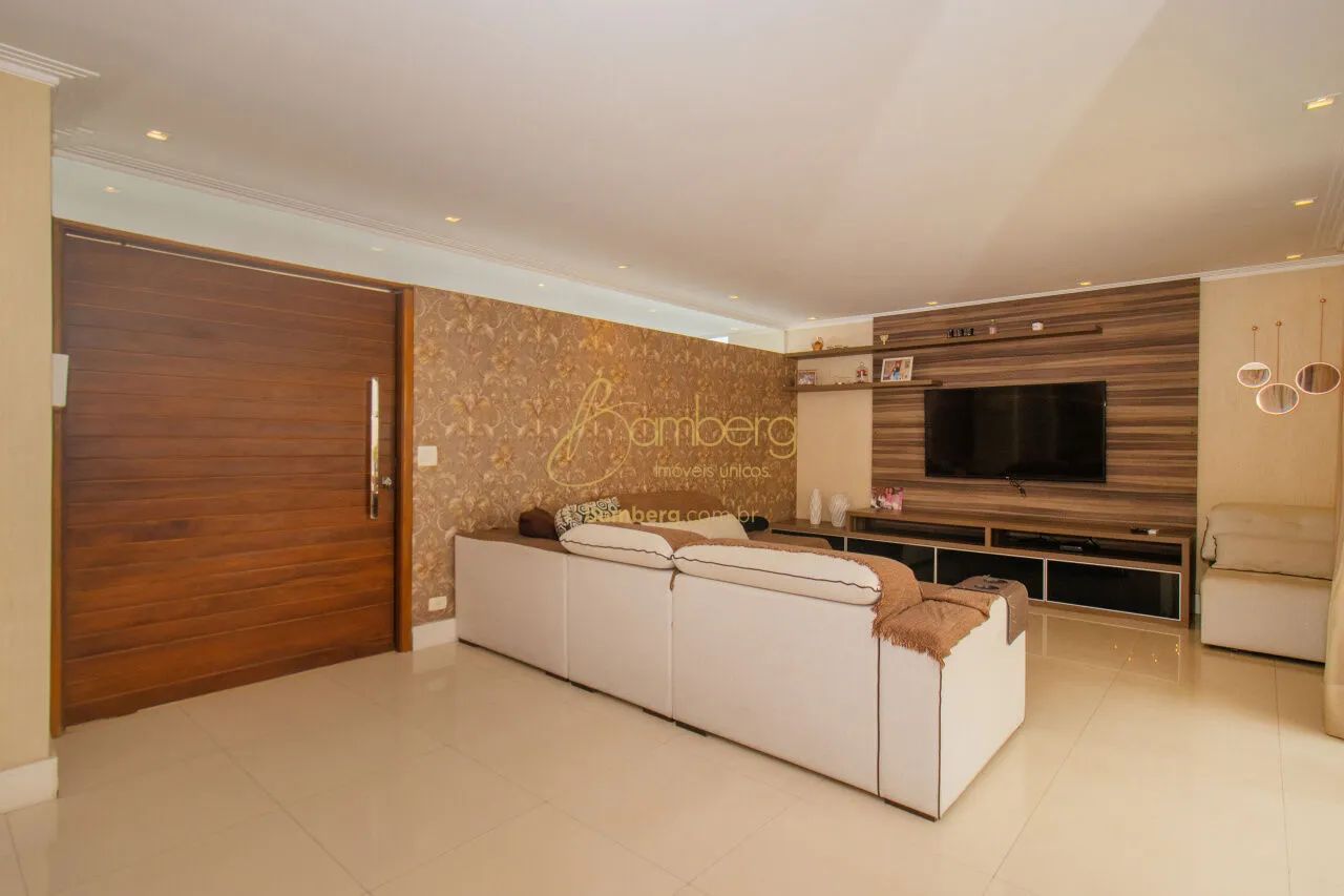 Casa de condomínio em Interlagos com 4 Dormitórios, sendo 2 suítes área gourmet com jacuzz - Foto 2