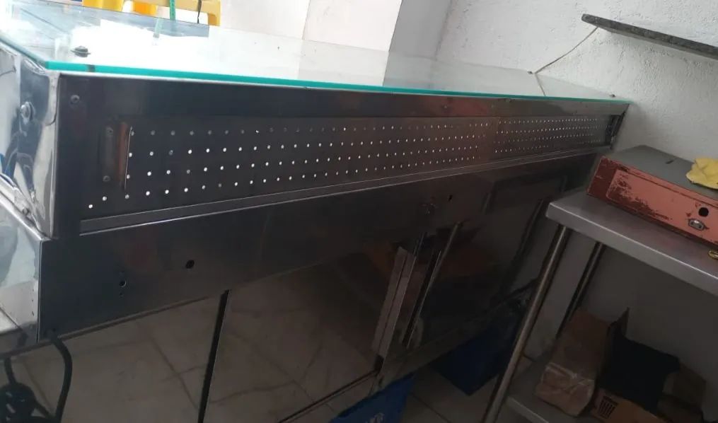 Estufas para lanchonete uma com 1.90 e outra de 2 metros.  - Foto 2