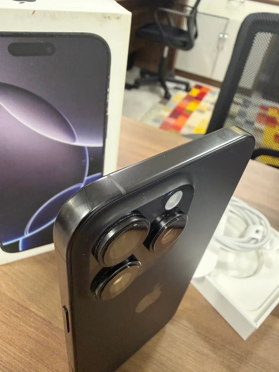 Iphone 16 pro Max 256g - Foto 4