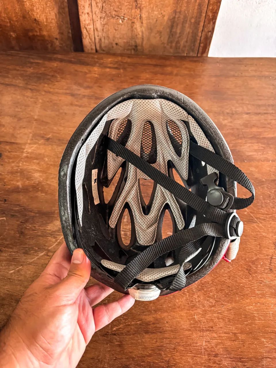 Capacete TSW (57-61 cm) em Perfeito Estado. - Foto 5