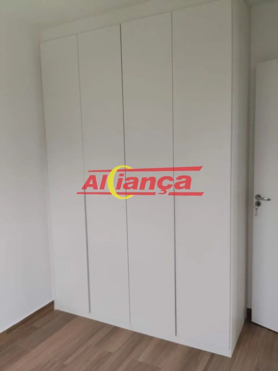 APARTAMENTO COM 2 DORMITÓRIOS - 2 VAGAS DE GARAGEM - 55m²- VILA GALVAO - R$ 3200,00 - Foto 10