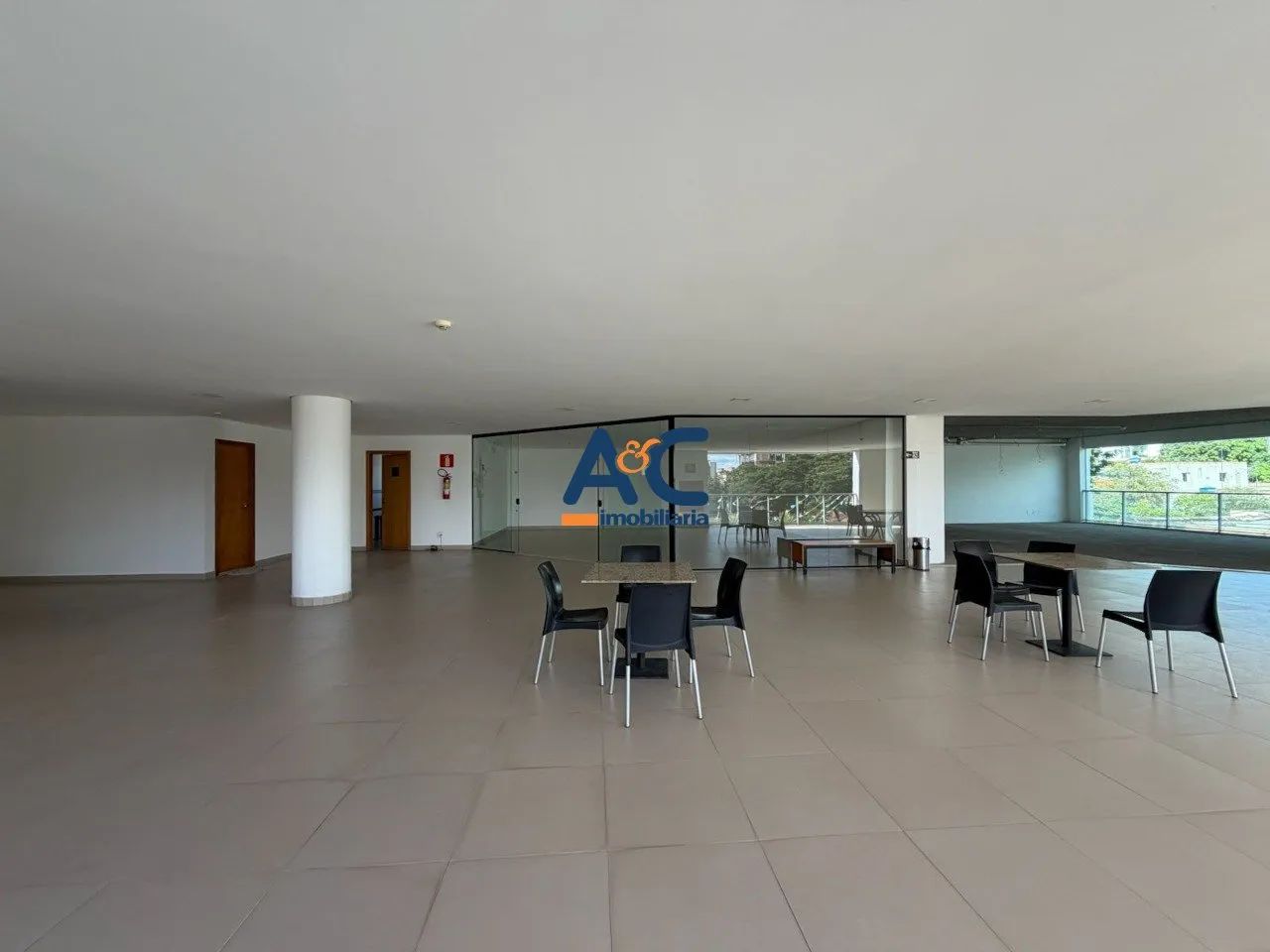 Sala comercial no bairro Jaraguá