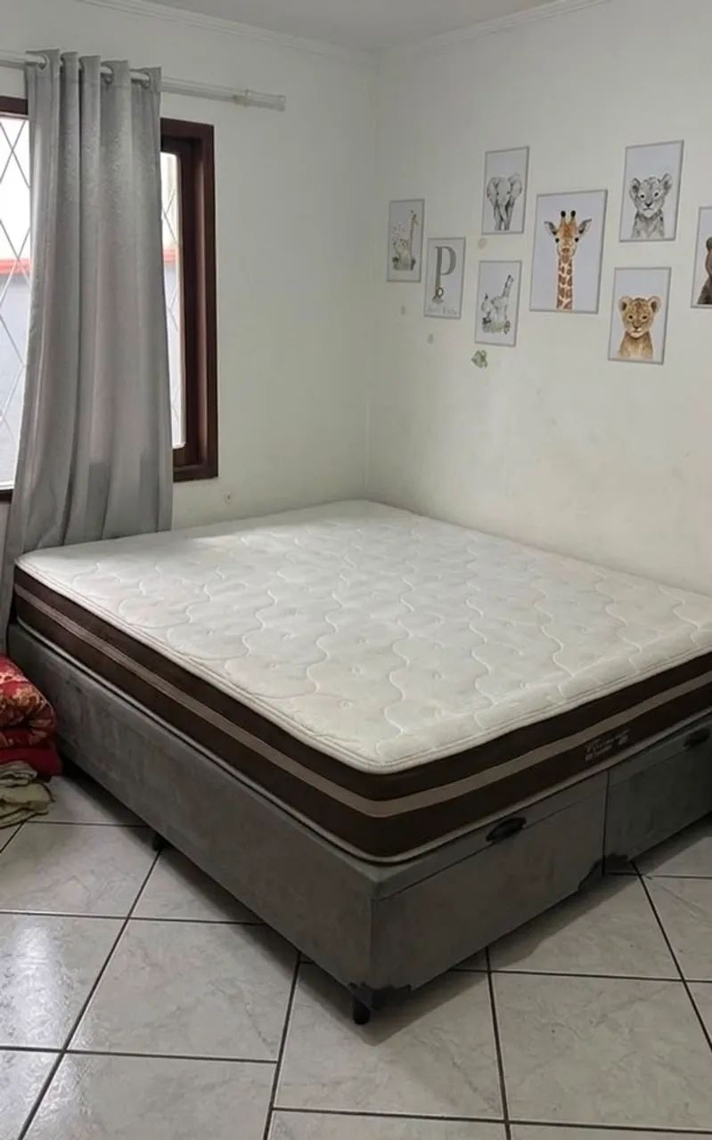 Cama casal colchão e base