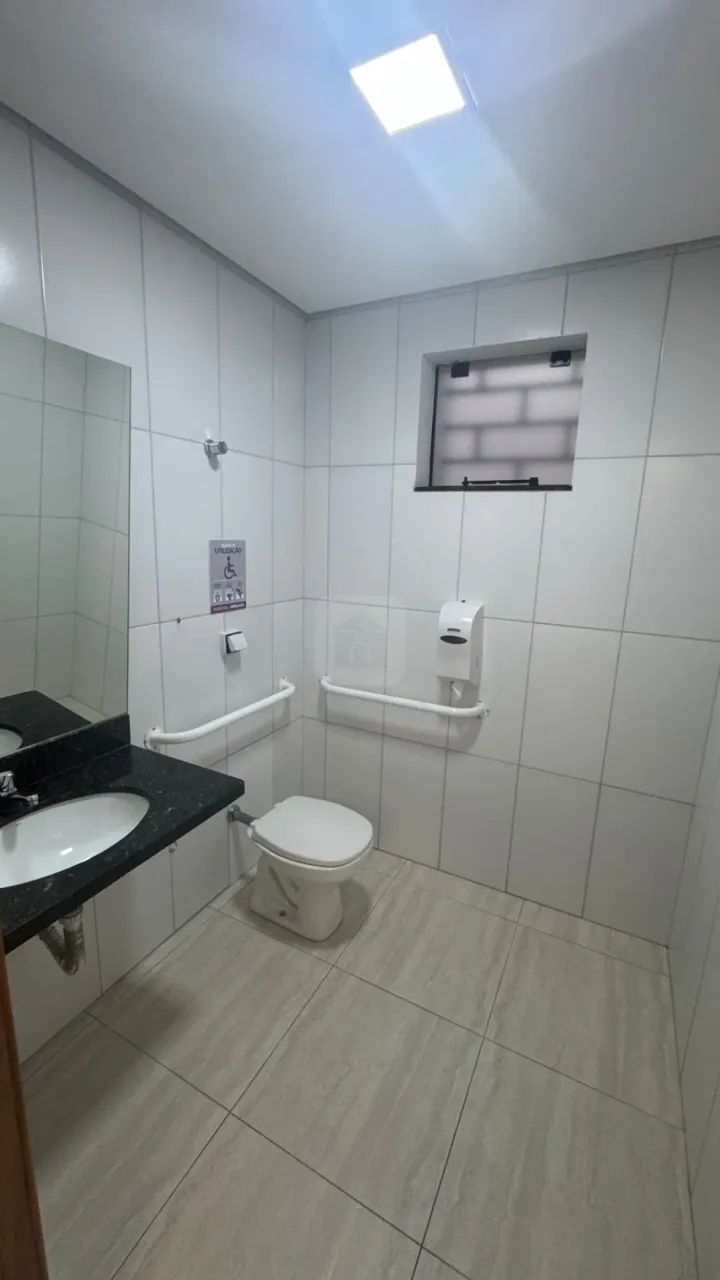 Comodo comercial para locação no bairro Saraiva - Foto 4