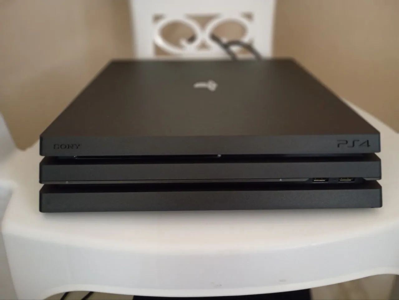 PLAYSTATION 4 PRO