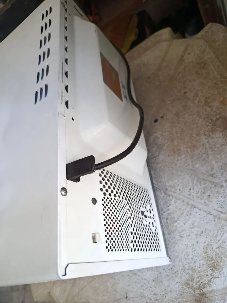 Vendo microondas Panasonic 22L funcionando normal - Foto 3