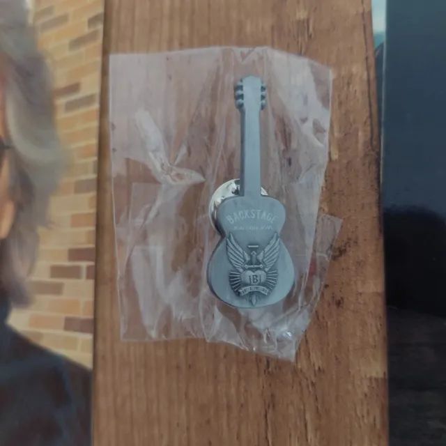 Kit PIN Backstage with JBJ e Imã Runaway to Paradise - Foto 3