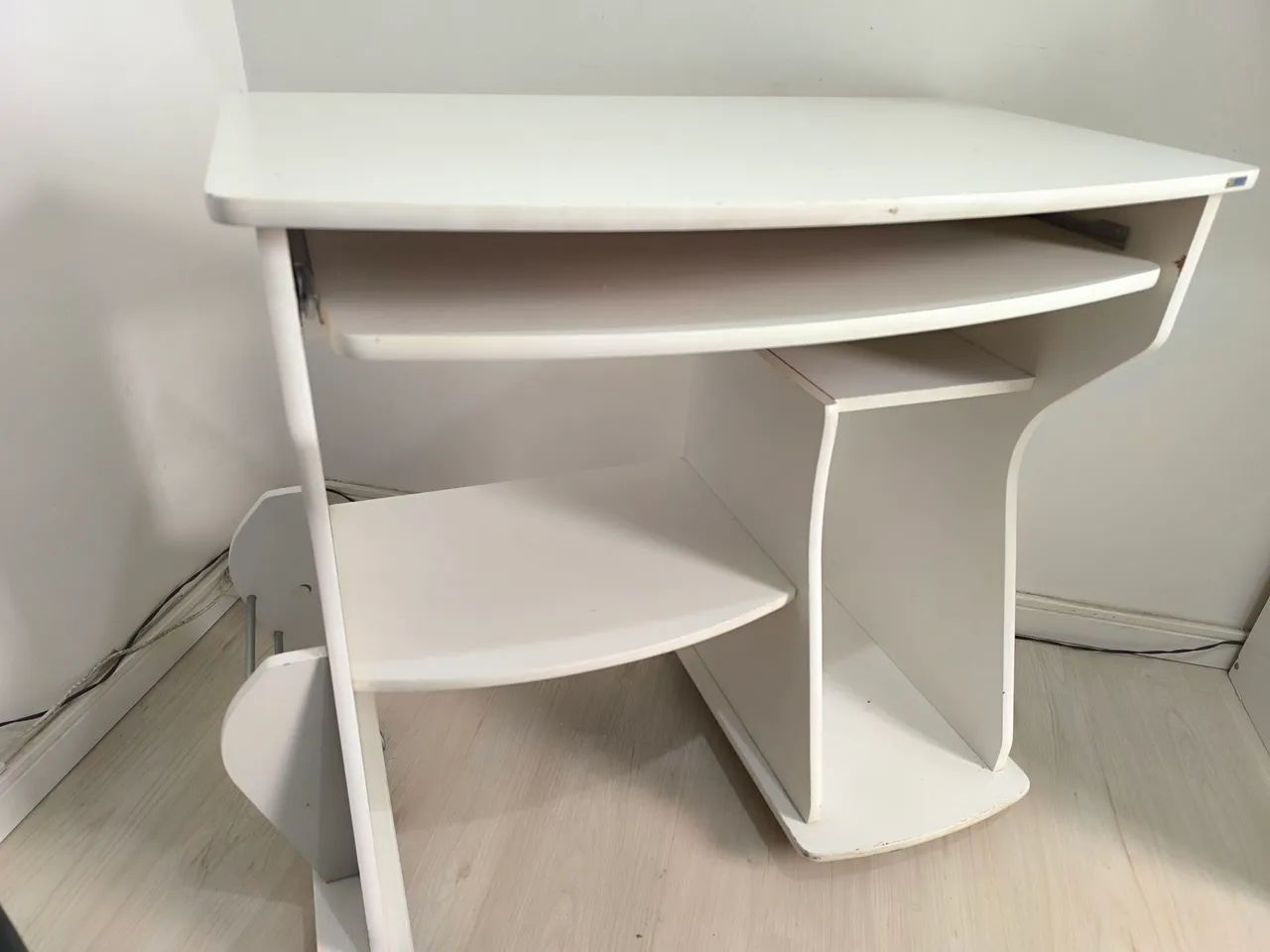 URGENTE-MESA DE COMPUTADOR - Foto 4