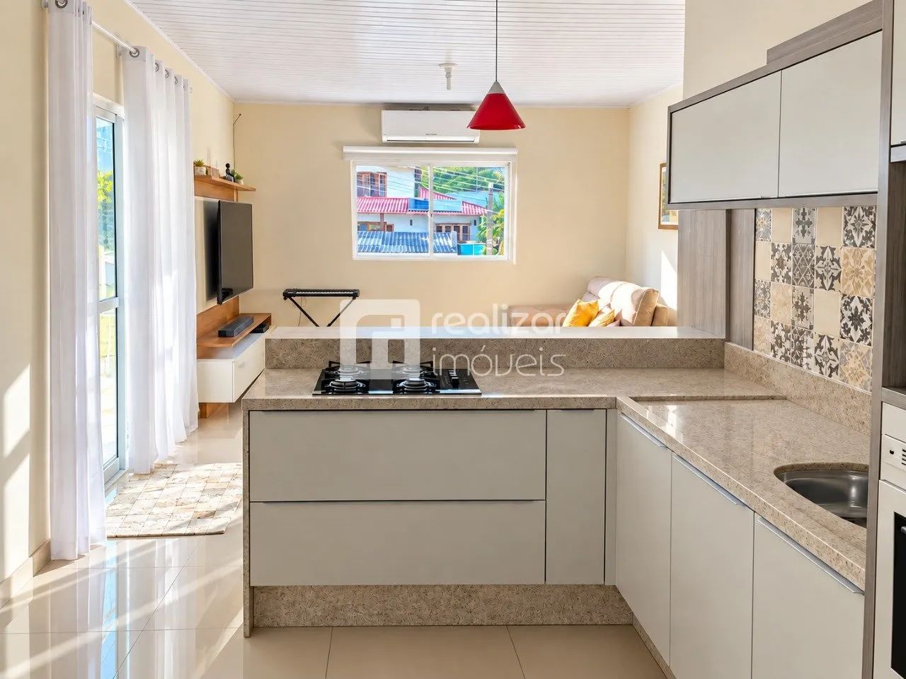 Casa com 3 quartos, sendo 1 suíte, no Itacorubi - Foto 3