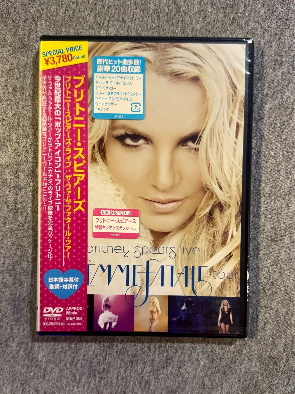 DVD LACRADO Britney Spears - Femme Fatale Tour JAPONÊS - CDs, DVDs